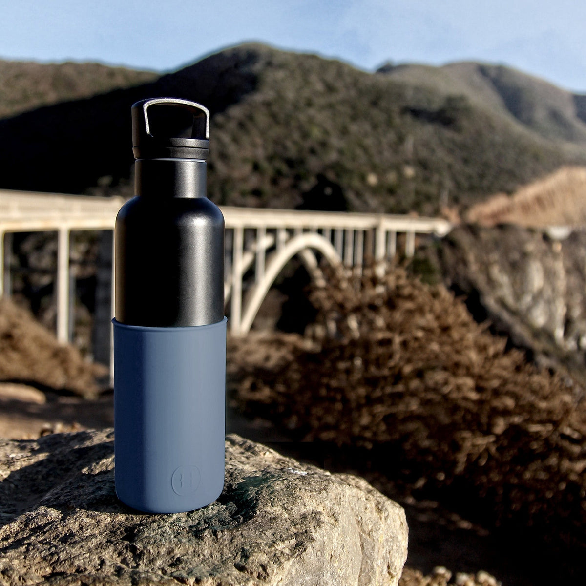 Black-Navy Blue 20 Oz-1