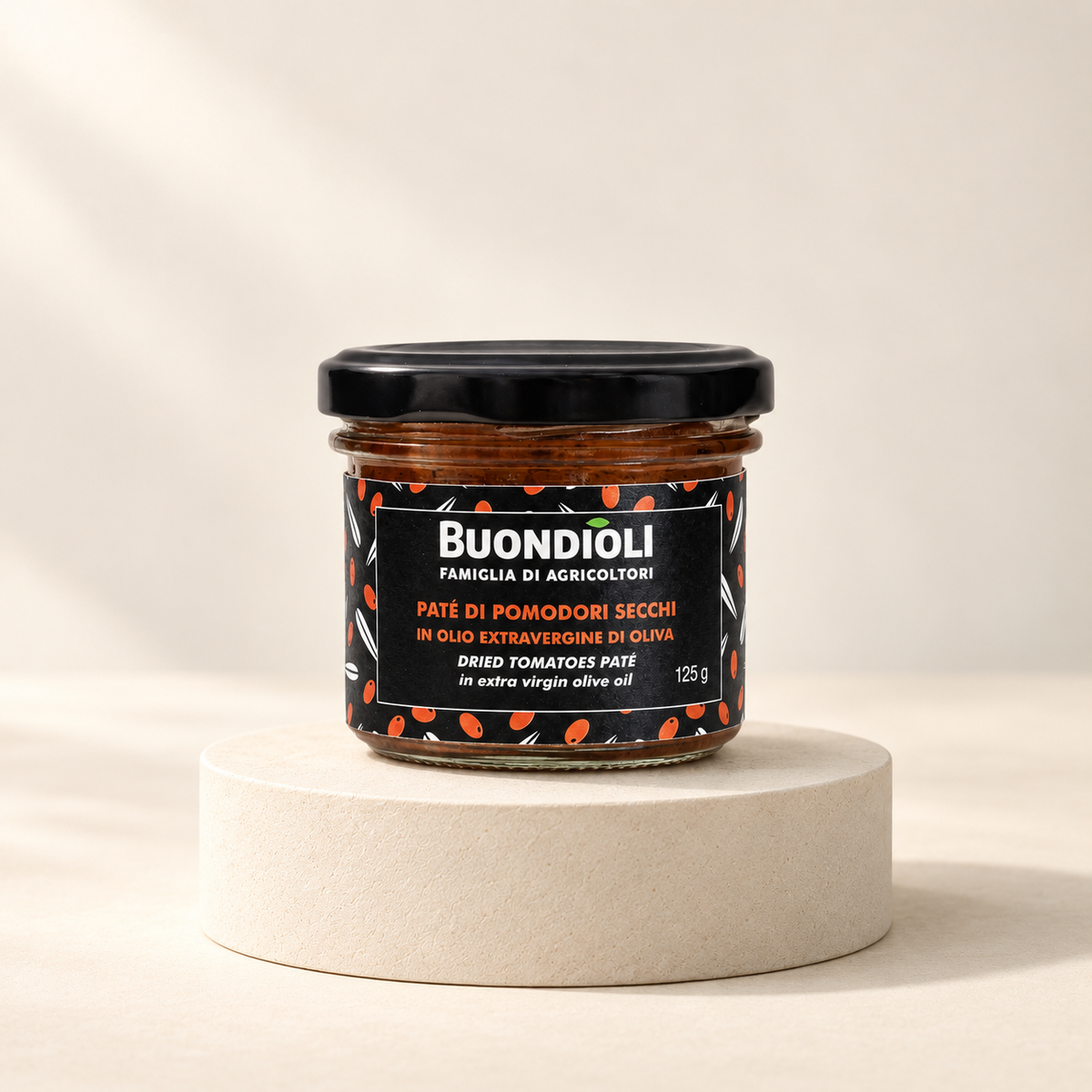 BuondiOli – Aufstrich aus getrockneten Tomaten 125 g – Vorderansicht auf hellem Steinsockel
