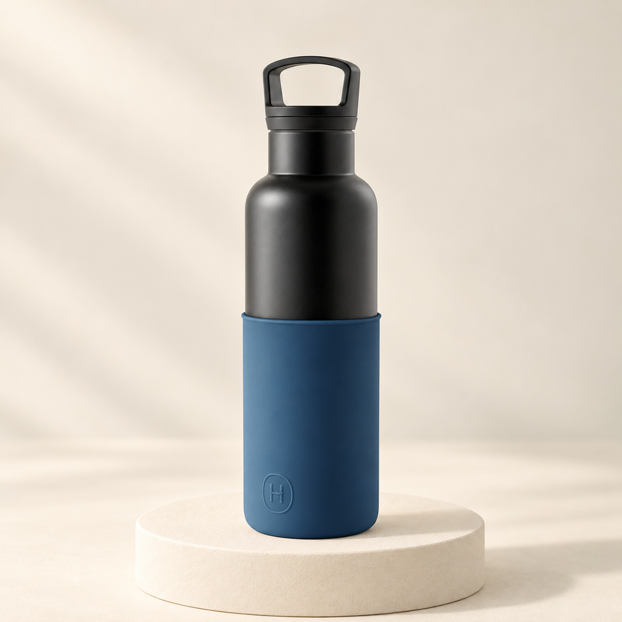 HYDY Thermoflasche – Schwarz / Navy Blue 590 ml